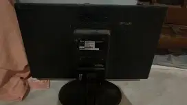 Layar monitor LG 17 inch,
