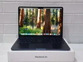 Macbook air (13-inch) M3, 2024

* Apple M3
*