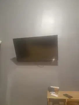 Xiomi smart TV 42 inc