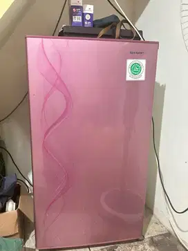 KULKAS SHARP 1 PINTU PINK