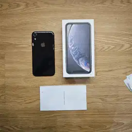 iPhone XR 64GB – Fullset, Mulus Pemakaian