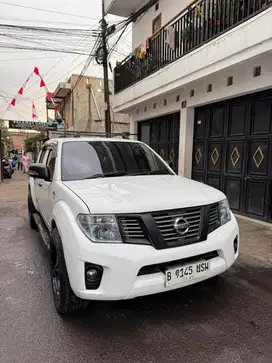 Nissan navara sport version 2012 matic original