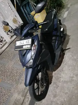 Honda Beat Deluxe 2022 ss lngkap msin bgus pajak panjang sampe 11.2026