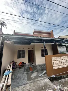 Rumah Dijual Akses  Masuk Mobil Perumahan Dekat Podomoro