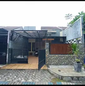 Disewakan rumah di perumahan jaya maspion