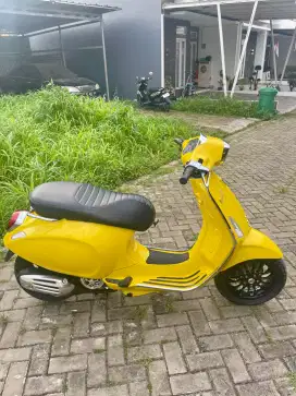 Piaggio Sprint Iget Abs 2019 Yellow Sole