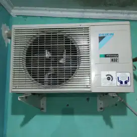 Jual ac daikin thailand 1 pk inverter