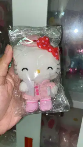 Boneka hello kitty kecil sanrio