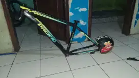 Frame MTB almunium pacific