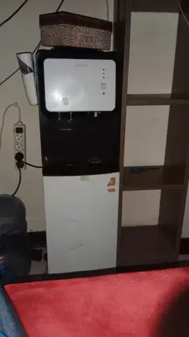 Dispenser merk Denpoo
