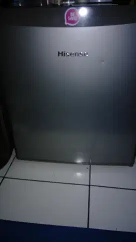 Kulkas mini hisense