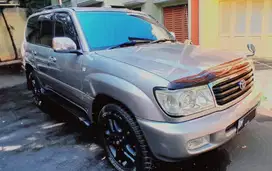 Toyota Land Cruiser 100 (2002) – SUV Legendaris, Rare & Prestisius