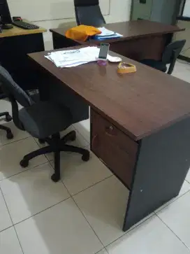 2 set meja+kursi bonus meja komputer