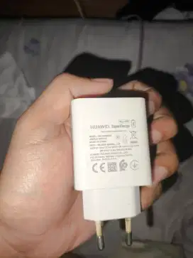BATOK CHARGER CAS HUAWEI 45 WATT