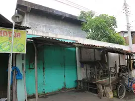Bangunan Dijual di Jalan Raya Masaran