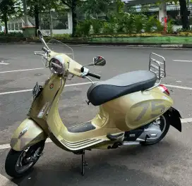 vespa 75th anniversary