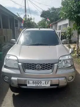 Nissan Xtrail t30 th 2003