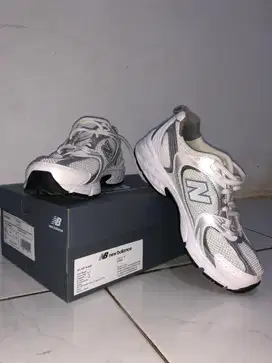 New Balance 530
