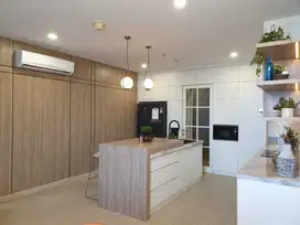 Dijual Luxury Apartement Full Furniture & Fixture  (The Windsor)