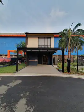 MarQ Estate Tipe Cendana Grand Suites by LippoLand Rumah View Danau