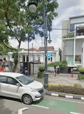 Ruang usaha strategis luas paling terjangkau