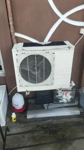 Service AC bongkar pasang AC tukang AC panggilan isi freon AC