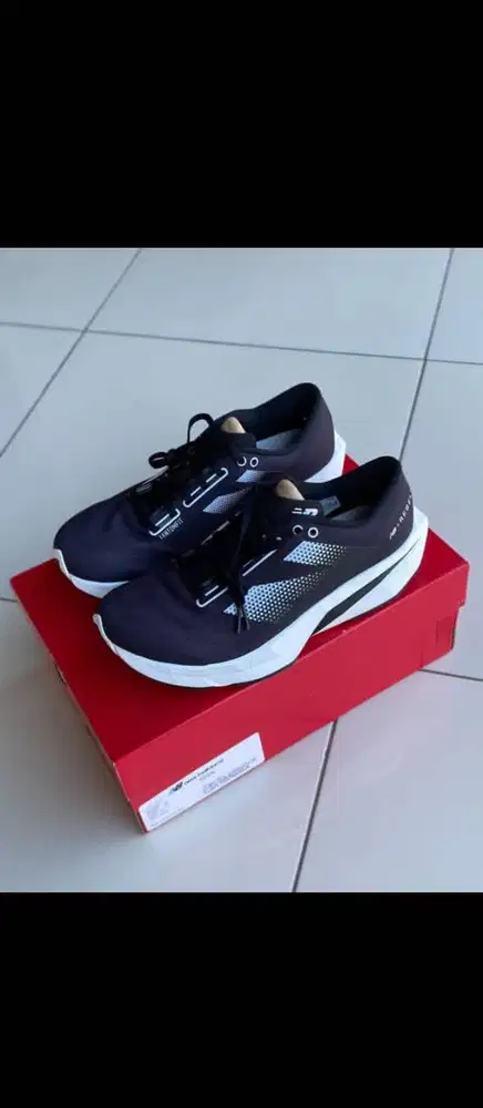 Sepatu New Balance Rebel Sz 42