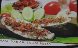 Dibutuhkan karyawan/karyawati jaga booth kuliner sumarecon mall bekasi