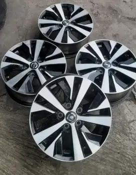 Velg oem new nissan livina