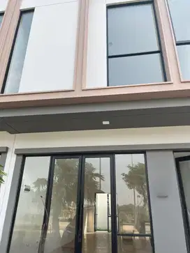 Disewakan Ruko Cendana North Lippo Cikarang