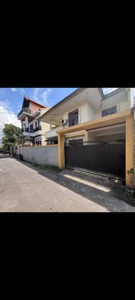 Dijual.rumah murah,luas tanah 1,65 are di pedungan denpasar selatan