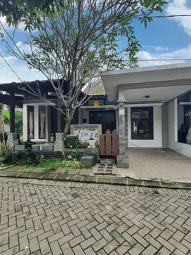 FOR SALE RUMAH SIAP HUNI BANJAR UBUD TAMAN SARI PURI BALI, BOJONGSARI.