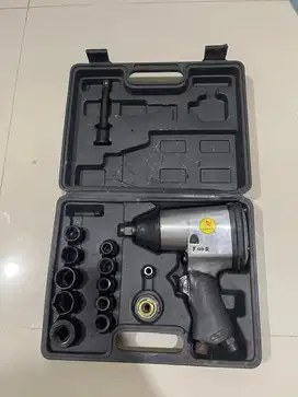 Air Impact Wrench Box Set