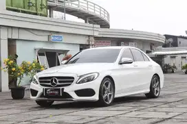 Mercedes Benz C200 AMG 2018 LOW ODO 20rban Miles Service Record TGN 1