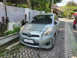 Toyota Yaris 1.5 E Manual 2013 Silver