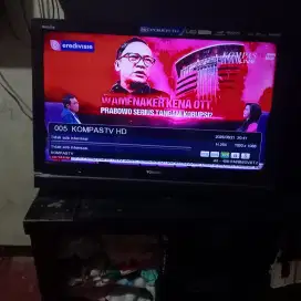Tv led analog Toshiba 32 inchi jual murah 300 ribu aja tv aja