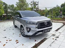 Toyota innova V reborn Diesel Matic 2021