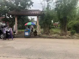 Tanah darat dan sawah di Karawang Timur Jawa Barat