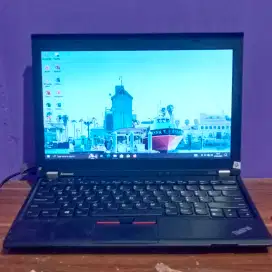 Lenovo x220i core i3 ram 8gb ssd 128gb