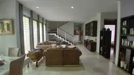 Rumah Asri Nyaman Siap Huni Dalam Komplek di Cigadung Sayap Dago