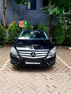 [JUAL CEPAT] Mercedes Benz W246 B200 tahun 2012