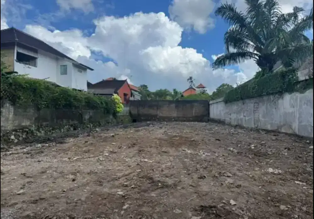 Sale tanah komersil 460m2 kaw villa depan hotel petitenget seminyak