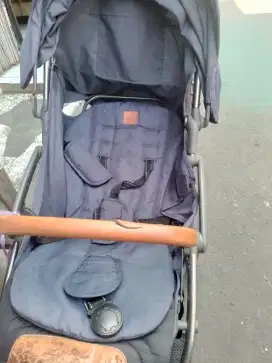 Baby stroller merk babyelle