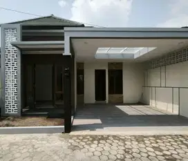 Dijual RUmah Baru SIap Huni, Jalan Purbaya, Barat Pemda Sleman