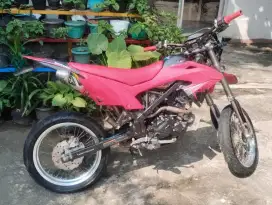 Kawasaki klx150