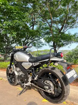 YAMAHA XSR MOTOR BAGUS SS KOMPLIT 2023