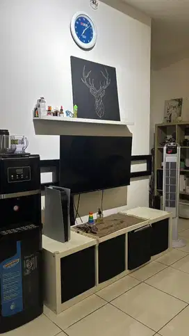 Dijual apartemen mediterania garden 2 (Full Furnished)