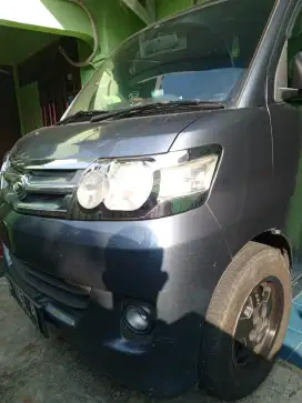 Dijual mobil luxio