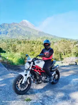 Ducati Monster 796 ABS White Rare