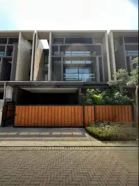 Best Price. Rumah mewah Zora Kanade, BSD.